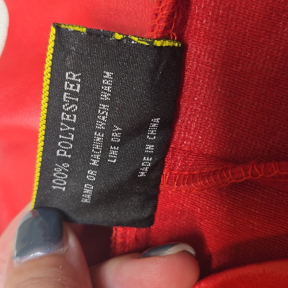 Underwraps Red and Black Costume Polyester Leather Jacket - Picture 12 of 12